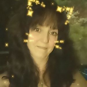 Meet your Posher, Cherie